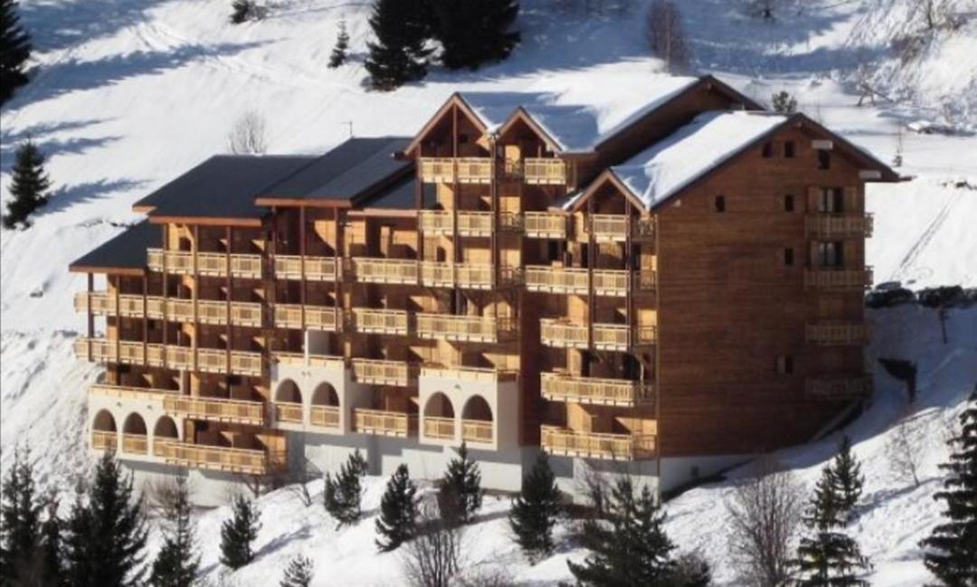 Appt 43 M2 Station Auris En Oisans - Alpes D Huez Apartment Екстериор снимка